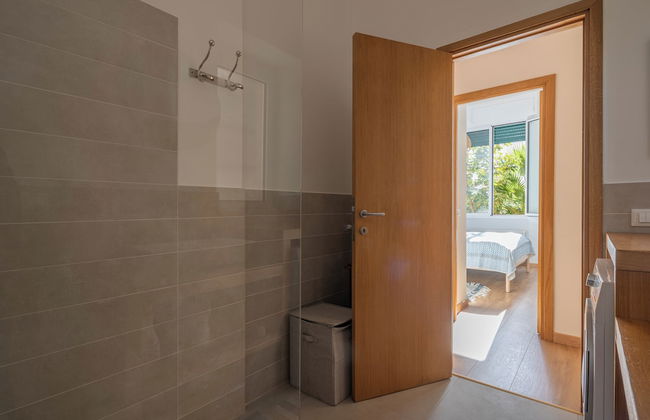 Green Home Seaside Parking Wifi Ac Genova - Foto 2