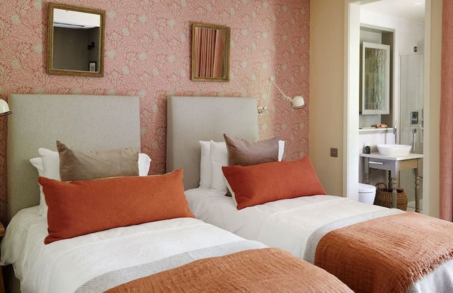 The Lakes By YOO - Photo 10