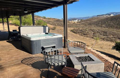 Winery Getaway with Spa and Amazing Hilltop View - Foto 37