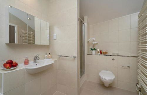 Huge & Central 3 Bedr, 4 Beds, 2,5 Bath Covent Gdn - Foto 23