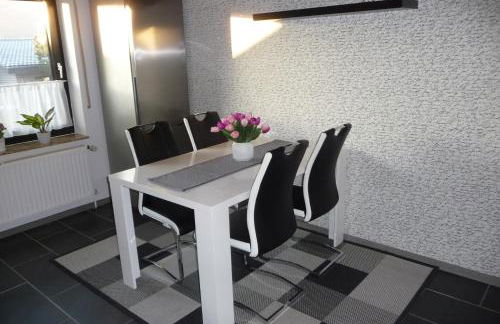 Appartement 2 Schlafzimmer, Terrasse, Hund, Kamin - Foto 5