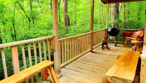 Lil' Log at Hearthstone Cabins and Camping - Pet Friendly - Foto 2