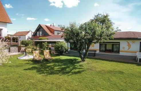 Lovely Home In Geschwenda With Wifi - Photo 1