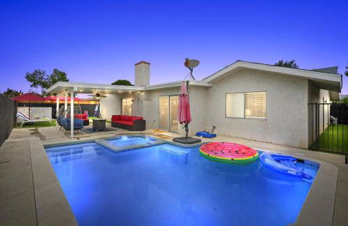 Heated Pool - Jacuzzi - Firepit - Game Room - Foto 1