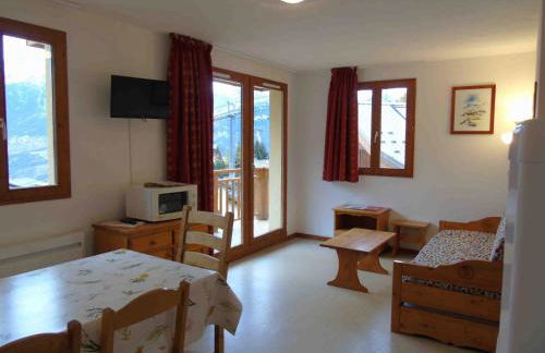 Appartement 3 pièces 8 personnes avec balcon à 100m des remontées mécaniques - FR-1-561-25 - Foto 1