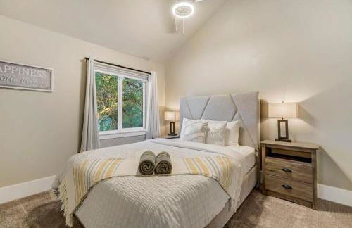 Baby Blue - Hot Tub Easy Access to Top Locations - Foto 29