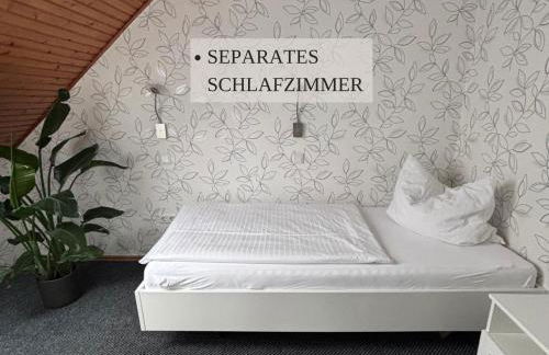 Haus Krabbe Apartments, zentral gelegen zwischen Bremerhaven und Cuxhaven, Hunde kostenfrei willkommen, hauseigene kostenfreie Parkplätze, Unterstellmöglichkeit für Fahrräder und E-Bikes - Foto 54