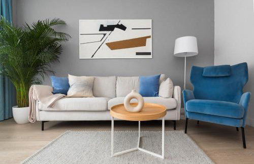 Apartament Bielany 3 min from metro with 5-meals per day diet catering, air conditioning and free parking - Foto 1