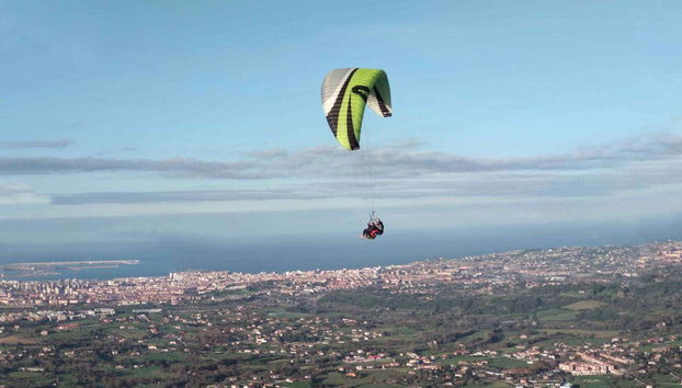 Sobrevoando Gijón