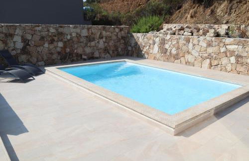 neues Haus mit beheiztem Pool - Foto 11