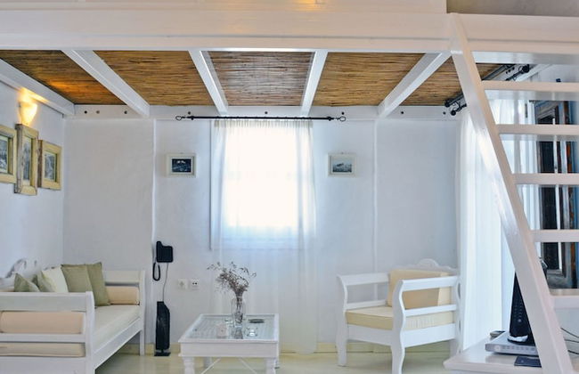 Tholaria Boutique Hotel - Photo 51