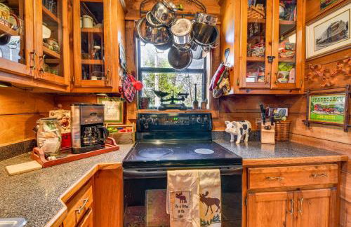 Rustic Cabin with Porches 8 Mi to Tallulah Gorge! - Photo 10