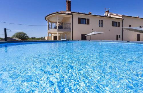 Luxurious apartment with pool - Foto 10