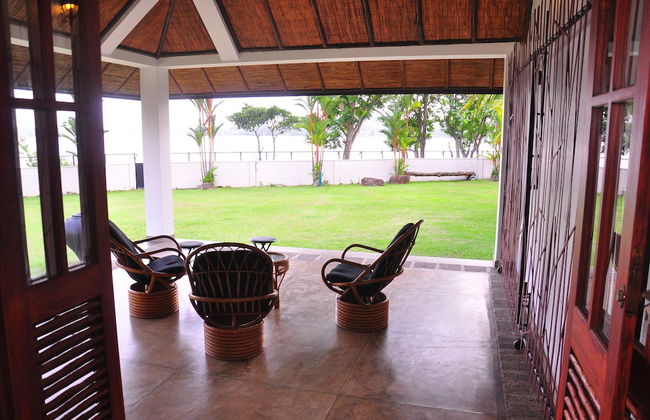 Serenity Lake Front Villa - Foto 66