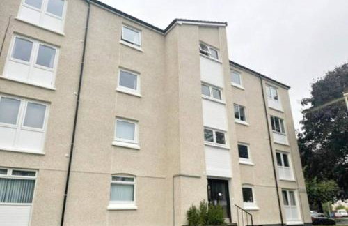 Renfrew Town Centre Easy Link to Glasgow City - Pass the Keys - Foto 42