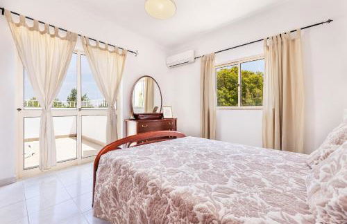 Villa Chiquito Albufeira - Private Pool&Parking - BBQ&AC&WI-FI - Foto 15