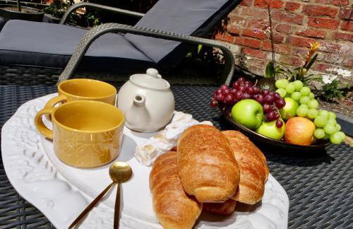 Huge Deluxe 600 Year Old Essex Manor, Hot Tub, Cinema Room, Sky Tv - Foto 47