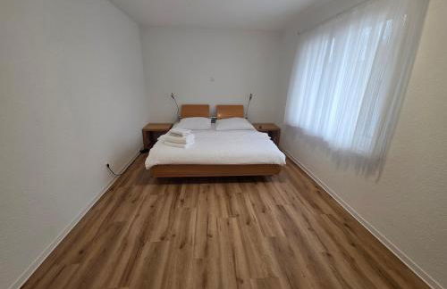 Seven Days Home - Foto 3