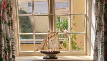 Dolphin Cottage 50m from Shaldon Beach! - Foto 2