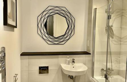 Lovely 2 bedroom 2 bathroom Apartment - Photo 5