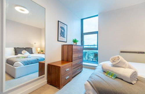 Stylish Leeds Flat Near LGI & University - Foto 16
