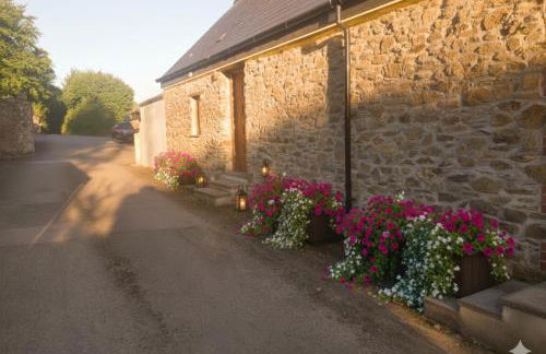 De-Vollard Cottage, Cozy Countryside Cottage Retreat - Photo 13