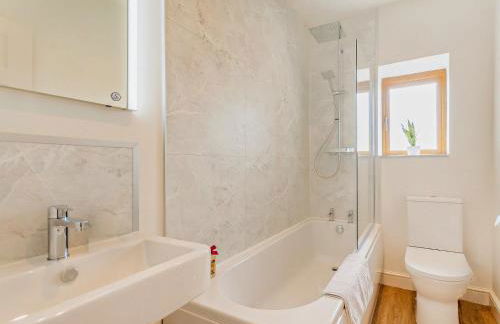 1 Bed in Hackney 90487 - Photo 13