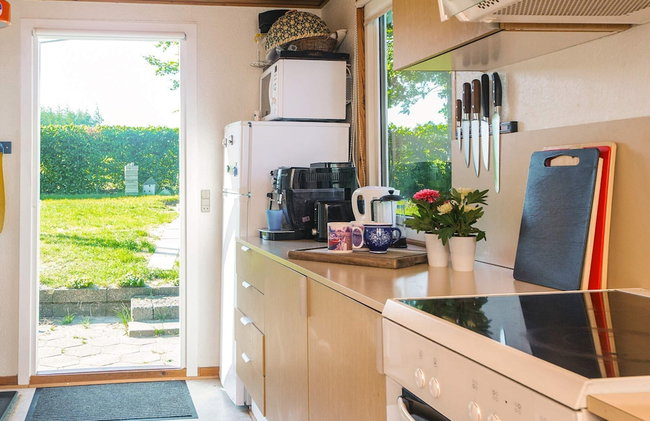 4 Person Holiday Home in Allingabro - Foto 8