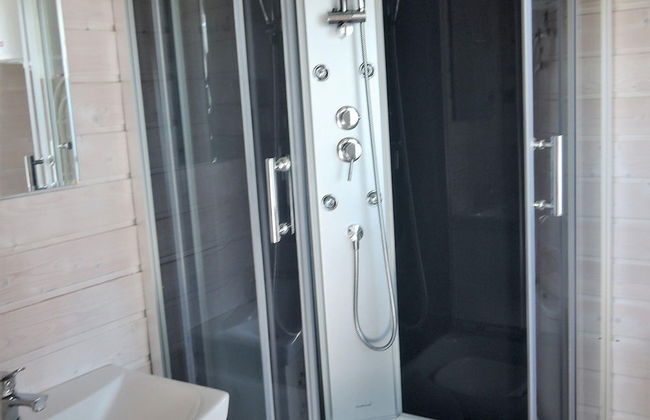 Holiday House in Dziwnowek Near Sea and Lake - Photo 10