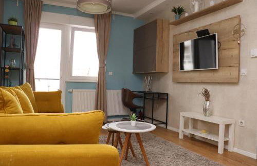 New elegant apartment with free parking and wifi - Foto 10