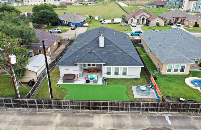 Graford by Avantstay Hot Tub, Firepit, Mini Putt - Foto 52