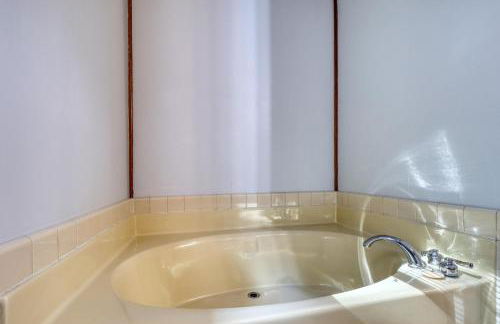 Buffalo Thunder Lodge - Foto 35