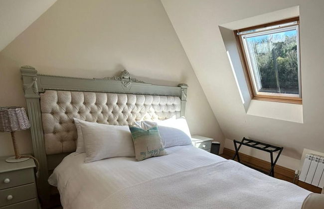 Charming En-suite Bedroom With Patio in St Aubin - Foto 4