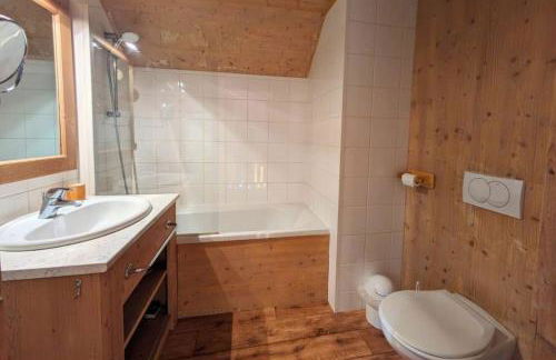 Chalet MÖKI accès piscine sauna - Foto 8