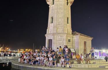 Centrally Located Spacious Private Apartment BuenaVista in Grao with Rooftop - Photo 49