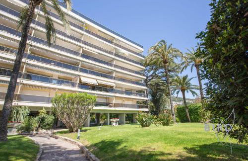 Beautiful apartment in Cannes SEA VIEW and POOL - Foto 18
