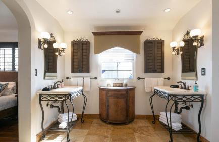 Mediterranean-Style Villa in Point Loma - Foto 20