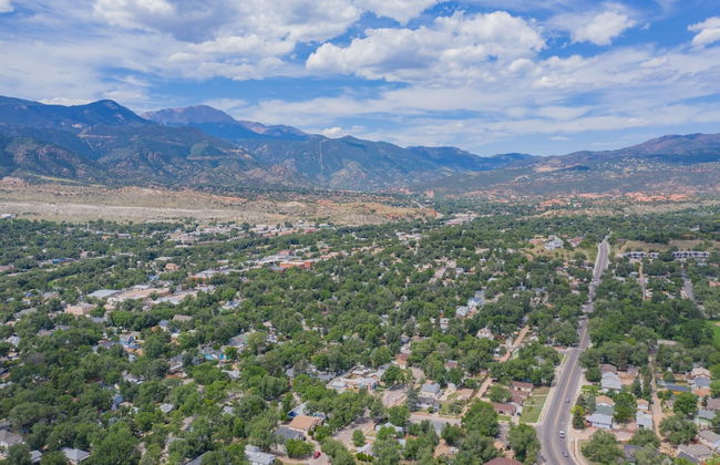 1893 Classic 4 Blocks From Great Dining & Shops - Photo 52