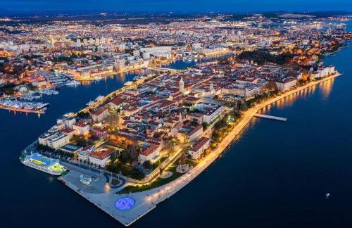 Apartment Nora - modern cozy apartment with FREE PARKING and TERRACE - Photo 45