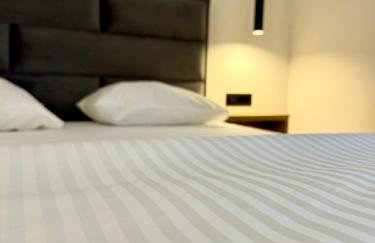 LUX Apartments - Photo 17