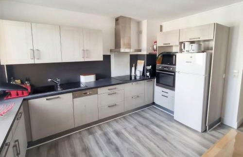 App 94 m2, balcon, ascenseur, 2 ch, 4 couchages - Photo 4