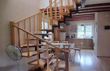 Willa na Kaszubach z wlasna linia brzegowa nad jeziorem 4 sypialnie ,ryby,grzyby - Foto 13