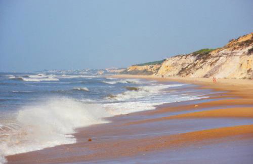 Duplex en Huelva a 15 minutos en coche de las mejores playas de España - Foto 14