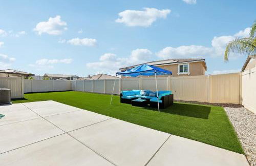 Entire Private Home with 5 Bedrooms 3 Bathrooms, 3000 sqft, Gated Yard, Garage, Nice View, Available Now - Foto 29