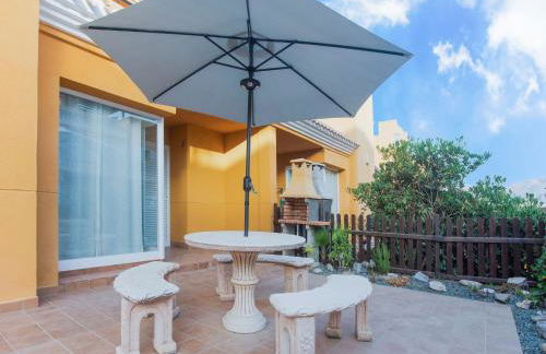 Charming Coastal Escape - Foto 24