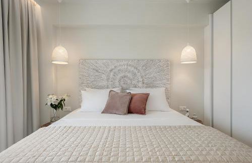 Fivi Villa, with Heated Pool & SeaViews, By ThinkVilla - Photo 26