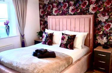 Elysian Escape, modern 5 bedroom house - Photo 44