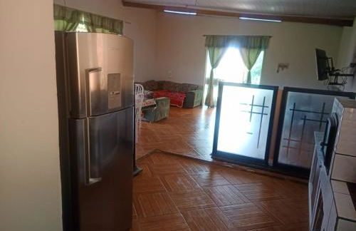 Sítio Refúgio e Paz - Churrasqueira, piscina, playground e quadra de areia para futevôlei e Beach tênis - Foto 35