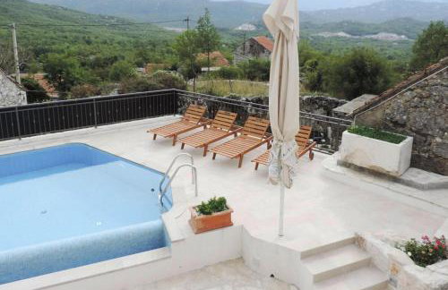 Stone House in Makarska with Pool & Mountain View - Foto 2