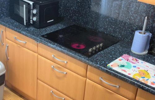 A-N-G Apartments - Parking EV 22kW by the Beach, Canoe Lake & South Parade Pier - Foto 29